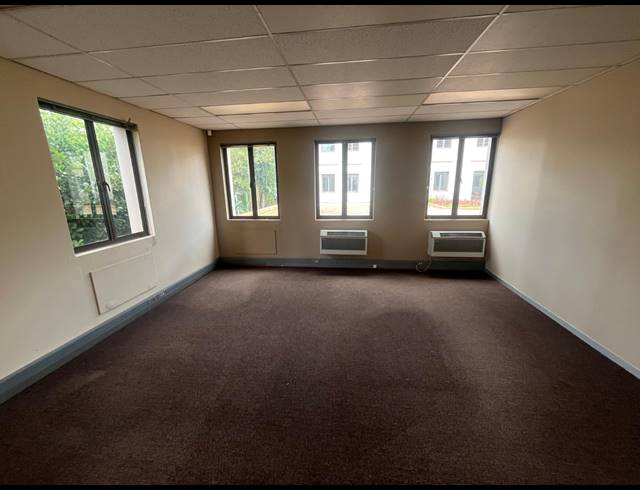 2,223M² OFFICE TO LET IN RIVONIA